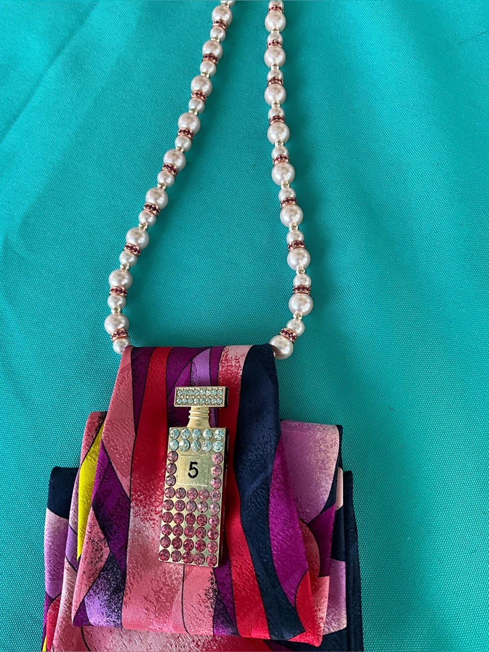 Kurt G & 5 with Freshwater Shell Pearl Necklace - Picture 3 of 5